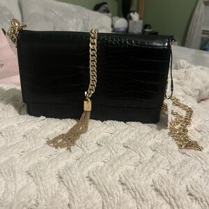 Aldo Black Croc-Embossed Crossbody with Gold Chain